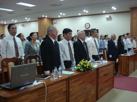 Đại biểu tham dự Lễ Kỷ niệm 15 năm ngày thành lập Hội Khuyến học Việt Nam tại hội trường Sở GDĐT TPHCM ngày 30.9.2011