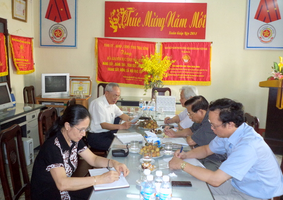 Đoàn đại biểu Trung ương Hội khuyến học Việt Nam kiểm tra tình hình triển khai quyết định 281/TTg của Thủ tướng Chính phủ tại Thái Bình