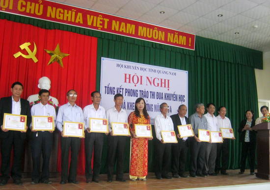Quảng Nam: Hội Khuyến học tỉnh tổ chức Hội nghị tổng kết phong trào thi đua năm 2014