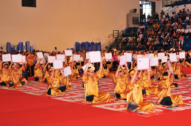 Họ Dương dành hơn 6,3 tỷ đồng chăm lo công tác khuyến học, khuyến tài năm 2017