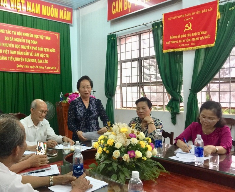 Chủ tịch Nguyễn Thị Doan thăm xã Quảng Tiến - xã được công nhận đạt tiêu chí “Cộng đồng học tập” tiêu biểu của Đăk Lăk