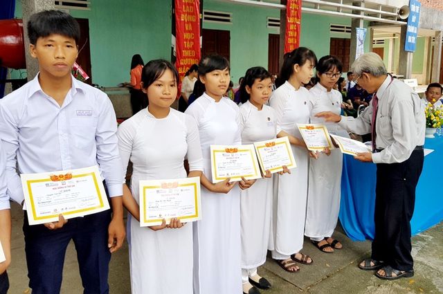 Quảng Nam quyết định hợp nhất các quỹ khuyến học
