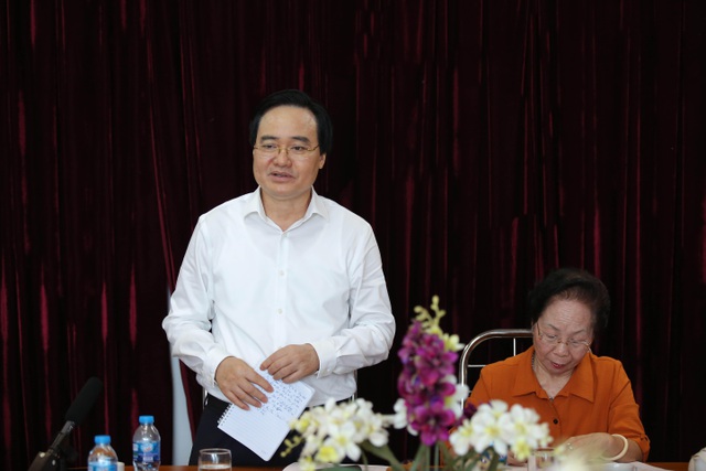  Bộ trưởng Phùng Xuân Nhạ: Sẽ thay đổi các khuôn mẫu truyền thống để xây dựng Xã hội học tập 