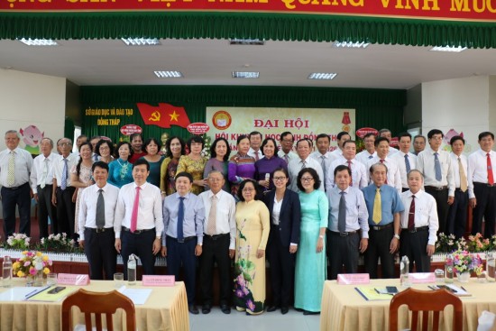 Đồng Tháp: Bà Nguyễn Thị Nhàn tái đắc cử Chủ tịch Hội Khuyến học tỉnh 