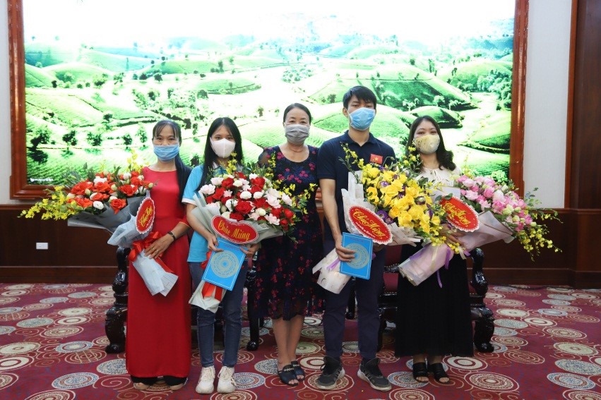 Phú Thọ: Hội Khuyến học tỉnh trao thưởng cho các em học sinh đoạt giải Olympic