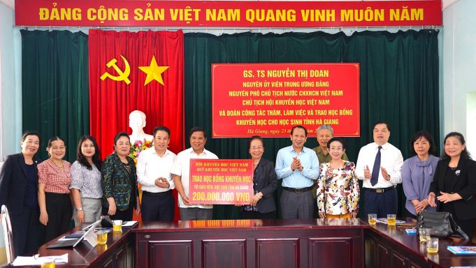 Trung ương Hội Khuyến học Việt Nam làm việc với Hội Khuyến học tỉnh Hà Giang