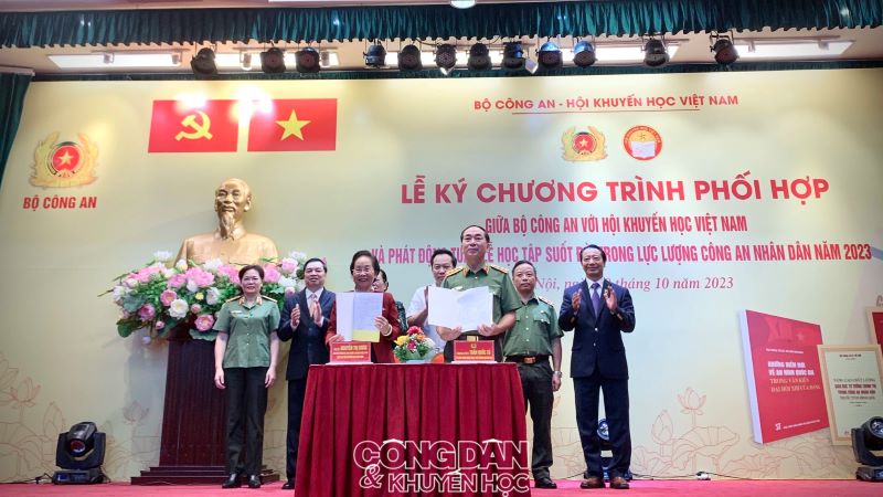 Hội Khuyến học Việt Nam và Bộ Công an phối hợp đẩy mạnh khuyến học – khuyến tài trong lực lượng công an nhân dân